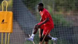 سرشناس‌های پرسپولیس امروز مقابل فجر غایبند/ اسامی
