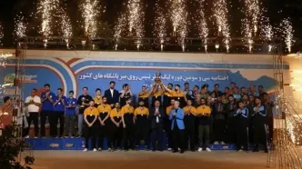 اختتامیه لیگ تنیس روی میز با حضور مشاور رئیس جمهور برگزار شد