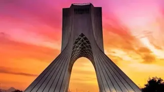 بازدید از برج آزادی برای خبرنگاران رایگان شد
