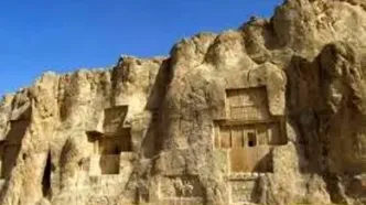 چرا آرامگاه داریوش بزرگ جای ۹ قبر دارد؟/ ویدئو