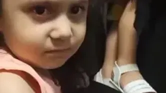 ریحانه 4 ساله در مرز مهران به آغوش خانواده بازگشت