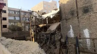 تخریب بخشی از تالار متروکه در پی گودبرداری در شهرک ولیعصر