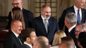 رهبری حزب حاکم ارمنستان در اختیار پاشینیان باقی ماند