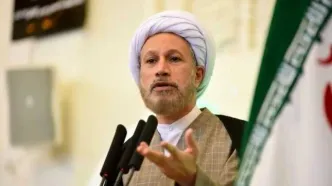 انتقاد زیدآبادی از اظهارات امام جمعه شیراز درباره شرایط ظهور در روزگار سختی/ حرف انجمن حجتیه را تکرار می‌کنید؟!/ بفرمایید که چند بمب اتم به روی کشور منفجر کنند تا شرایط به نهایت سختی برسد!