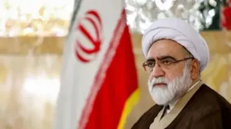 هنر فرماندهی رهبر انقلاب در لحظات بحرانی