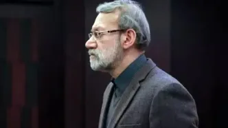 ژست پرتکرار لاریجانی در ملاقات‌های رسمی:  «سیاست دست‌گیری»