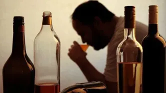 سرانه مصرف الکل در ایران بالاست!