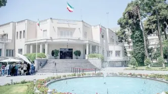 ما  با  انباشت مقررات بدون اجرا  و  اجماع
مواجه هستیم