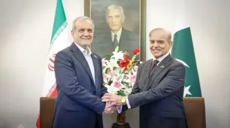 دوست گیرد دست دوست؟؛ مشاعره و مذاکره رئیس جمهور ایران و نخست وزیر پاکستان