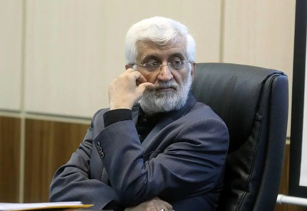 پاسخ جلیلی به درخواست مناظره با روحانی: باید با یک بچه دبستانی مناظره کند!/ گلابی‌های برجام چه شد؟
