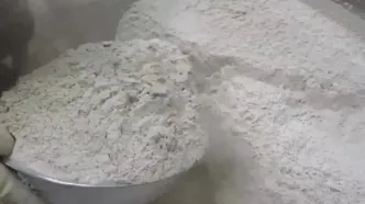 ببینید؛ مراحل تماشایی تولید عصاره گوشت با 16 ماده طبیعی در کره جنوبی