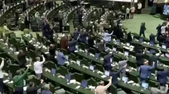 مجلس برای بررسی وضعیت اقتصادی کشور جلسه غیرعلنی برگزار می‌کند