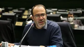 همگان بدانند اکنون نرخ رشد نقدینگی بالای ۴۰ درصد است