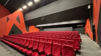 بازسازی سینما ساحل اهواز در ۱۲۰ روز