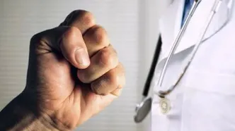 گزارش ترسناک یک پزشک از خشونت علیه کادر درمان