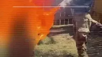 ببینید؛ قرآن‌سوزی با سلاح آتش‌زا توسط نامزد جمهوری‌خواه کنگره