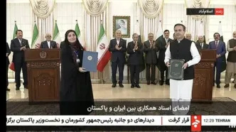امضای ۱۲ سند همکاری میان ایران و پاکستان