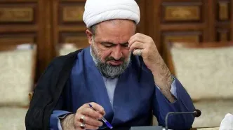 ادعای عجیب حمید رسایی درباره آینده حسن روحانی