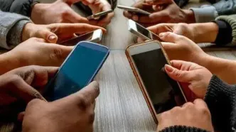 افت شدید واردات موبایل