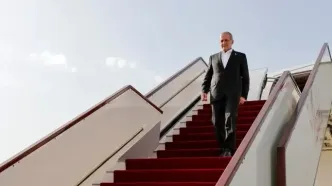 رئیس جمهور پزشکیان وارد ایروان پایتخت ارمنستان شد