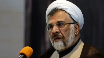 فاضل میبدی از حمید رسائی انتقاد کرد
