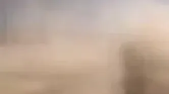 دستی کشیدن دختر جوان با کامیون ماک!