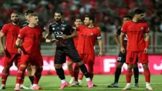 جدال لفظی بازیکنان استقلال و تراکتور