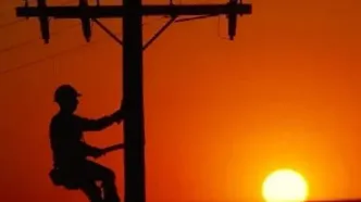 توانیر: روزهای داغ و سخت برق ادامه دارد