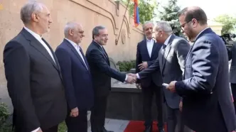 حضور عراقچی در دیدار رییس‌جمهور با همتای ارمنی خود