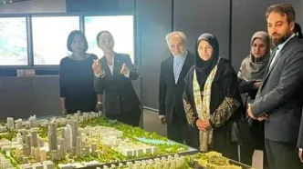بازدید معاون رییس جمهور از نمایشگاه موزه توسعه پایدار شهری شانگهای