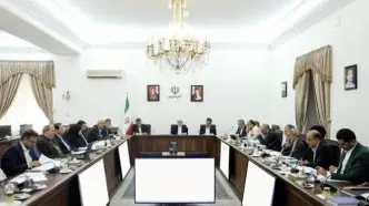 عارف: تربیت و نگهداشت نیروی انسانی در زمینه فناوری‌های نوین ضروری است