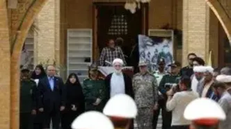 آغاز هفته دفاع مقدس با عطرافشانی مزار شهدای گمنام در جزیره کیش