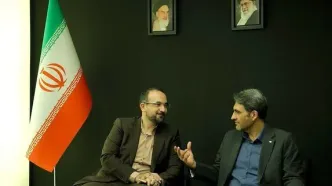 بازدید مدیرعامل رایتل از غرفه ایرانسل در نمایشگاه الکامپ