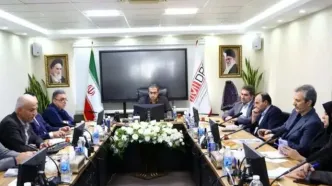 تاکید آقاجانلو بر حمایت مالی از طرح های توسعه فولاد کردستان
