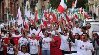 اجاره دختران جوان توسط منافقین
