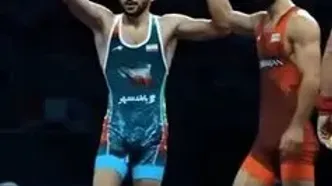 اتحادیه کشتی جهانی از عزیزلی تقدیر کرد + ویدئو