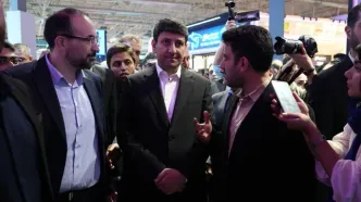 وزیر ارتباطات از غرفه رایتل در نمایشگاه الکامپ ۱۴۰۴ بازدید کرد