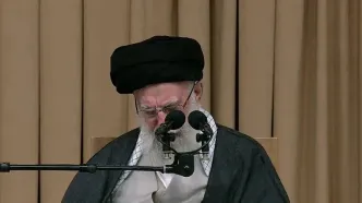 رهبر انقلاب: معیشت مردم مهمترین مسئله است/برای انضباط بازار چاره‌اندیشی شود
