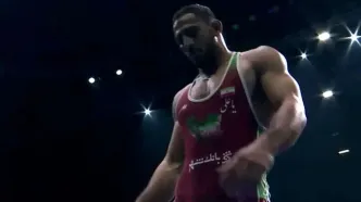 پیام  اتحادیه جهانی کشتی به زبان فارسی برای امیرعلی آذرپیرا + فیلم