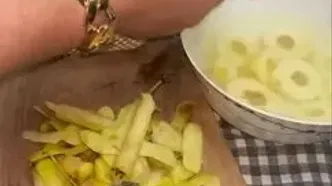 آموزش تهیه کمپوت گلابی با ظاهر آناناس طور