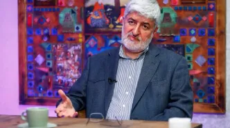 مطهری: چه کسی باید جلوی کسی که نافش را بیرون گذاشته بگیرد؟
