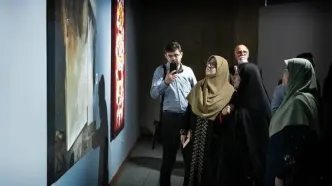 بازدید بانوان هیأت دولت از نمایشگاه «به گزارش زنان»