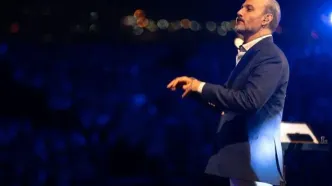 «ایرانم» علیرضا قربانی ۶ شب در یزد روی صحنه می‌رود