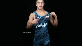 فن ۵ امتیازی مومنی به کشتی‌گیر سوییس