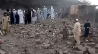 کشته شدن 24 نفر در انفجار انبار بمب در پاکستان