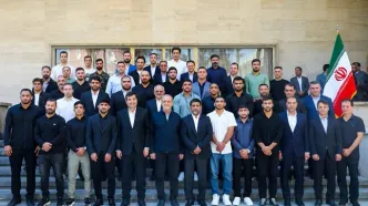 پزشکیان: در وضعیت سختی بسر می‌بریم/ دنیا ما را تحت فشار قرار داده تا تسلیم شویم اما تسلیم شدن در وجود ما نیست