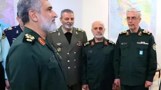عکس منتشر نشده از فرماندهان موشکی ایران