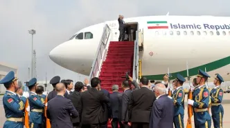 بازگشت پزشکیان و دخترش از پکن به تهران