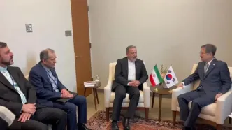 دیدار و گفتگوی چو هیون و سید عباس عراقچی
