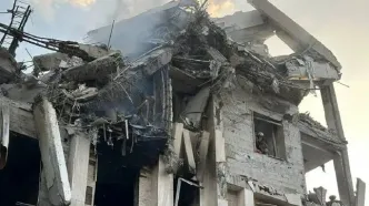 مردم برای ثبت خسارت ساختمان‌ها به کجا باید مراجعه کنند؟